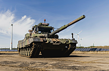 Обещанные Берлином 18 танков Leopard 2 прибыли на Украину