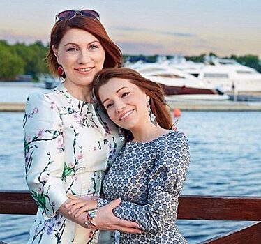 Дочь Розы Сябитовой продает СМИ тайны личной жизни матери