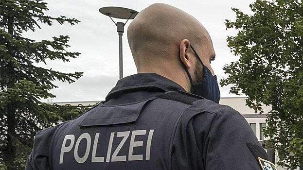 Полицейские штурмуют аптеку в германском Карлсруэ, где находятся заложники