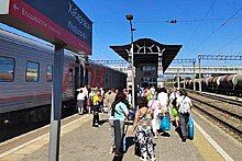 Почти 2,5 тысячи жителей Хабкрая выбрали рейсы "поезд – автобус" для поездки к курортам Приморья