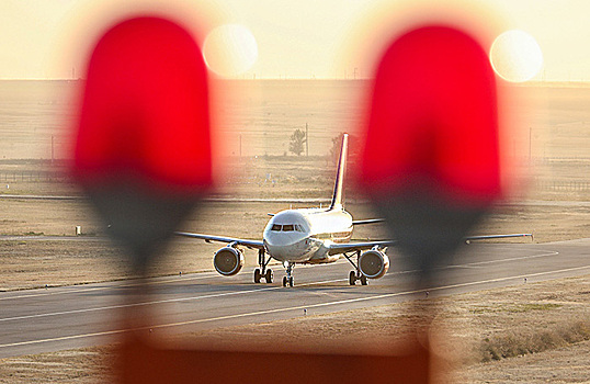 У 14 самолетов Sukhoi Superjet 100 обнаружены дефекты фюзеляжа