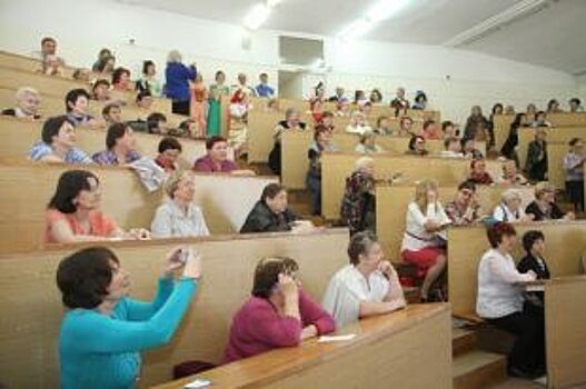 Петербургский институт лишился права принимать студентов