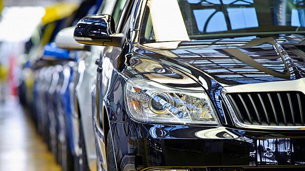 В каком возрасте россияне пересаживаются на автомобили премиум-класса, выяснили эксперты