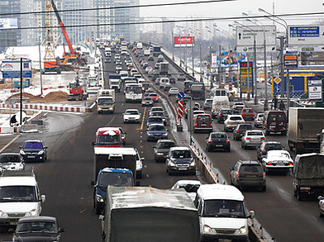 Лихачи на МКАД гоняют со скоростью 300 км/ч