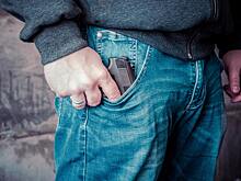 В Москве мужчина обстрелял машину такси из-за ссоры с возлюбленной в бане