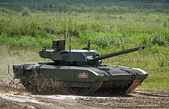 СМИ: Принятие танка «Армата» на вооружение ожидается до конца года