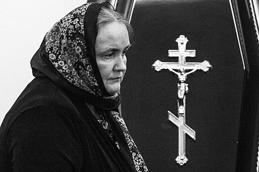 Перед кончиной сбитая актриса Земляникина лишилась матери, отчима и зятя