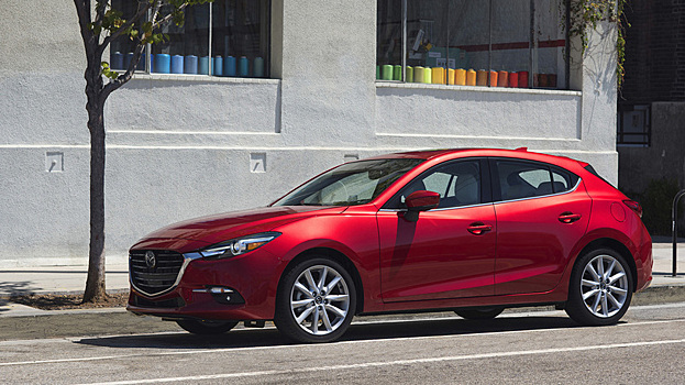 За рулем Mazda3 можно внезапно потерять видимость