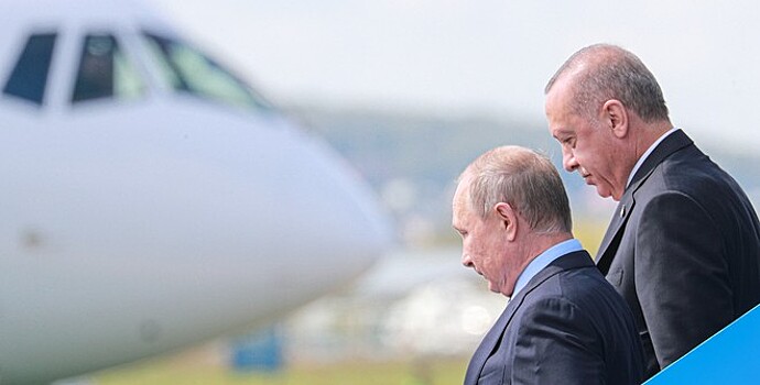 Путин и Эрдоган обсудят в Сочи размер зоны безопасности на границе Сирии