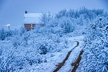 В России увеличилось число страховых случаев из-за повреждений домов снегом