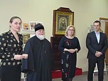 В библиотеке Тимирязевской сельхозакадемии в САО открылась выставка современной иконы «Прикосновение»