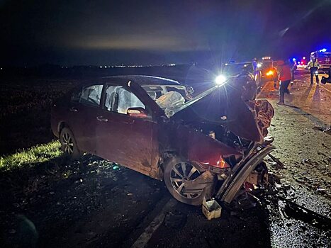 Водитель «Kia» вылетел на «встречку» и погиб от столкновения с «Lifan» под Саратовом