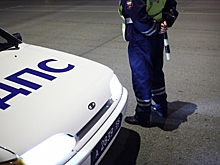 В Омске легковушка врезалась в маршрутку с пассажирами - пострадала девушка (видео)