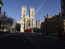 Банк Англии задрал ставку до 15-летнего рекорда