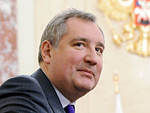 Рогозин написал песню о любви