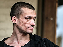 Директор «Театра.doc»: следствие делает Павленскому удивительные поблажки