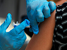 Британцу дали срок за продажу поддельной вакцины 92-летней женщине