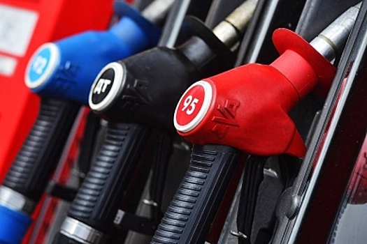 Стала известна июльская цена на бензин в Костроме