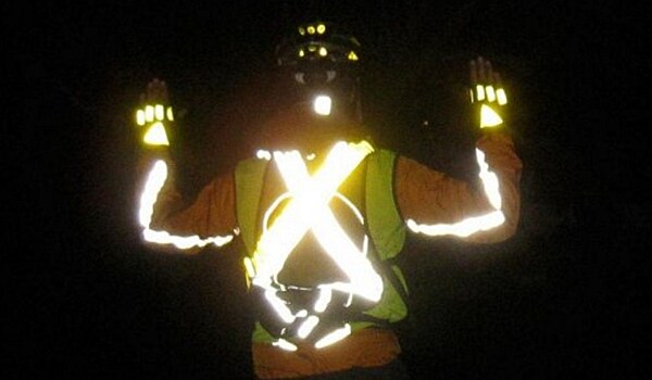 Водителей обяжут носить одежду со светоотражателями