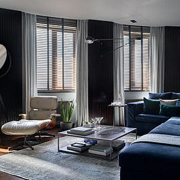 Интерьер недели: трешка с панорамным остеклением в Москве