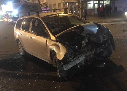 Смертельная авария на Гусинобродском шоссе: появилось видео первых минут после страшного ДТП