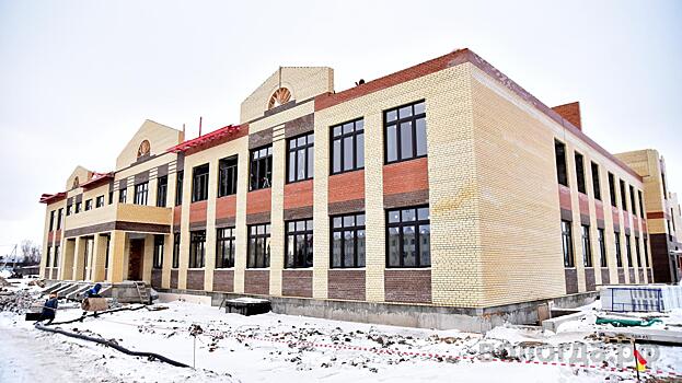Школа в Прилуках в Вологде готова на 42 %