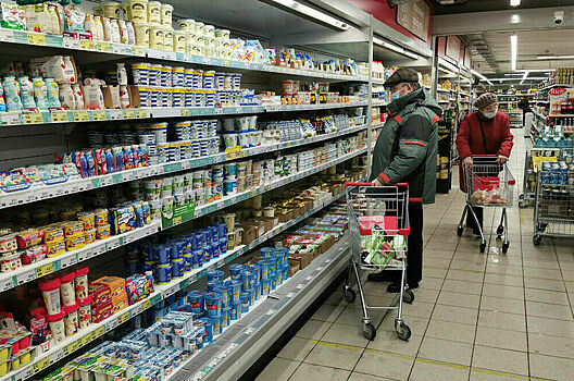 Кутепов предложил освободить магазины от НДС на бесплатно отдаваемые продукты