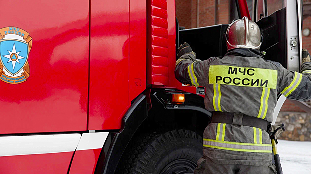 В Ноябрьске прошли масштабные учения спасателей и пожарных