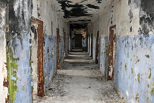 В Саратове планируют снести 40 аварийных домов до 2020 года