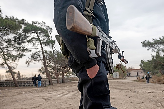 Взрыв в мечети в сирийском Хомсе унес жизни не менее шести человек