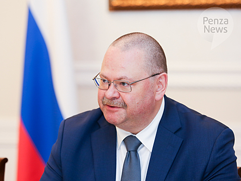 Мельниченко поздравил Большунова с золотой медалью Олимпиады в Пекине