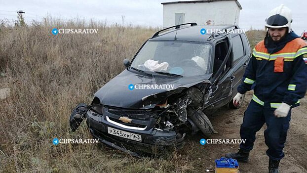 В массовом ДТП на трассе Пугачевского района пострадал водитель «Chevrolet Aveo»
