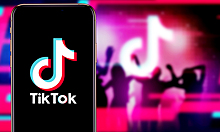 СК попросят проверить информацию о педофилии в российском TikTok-доме