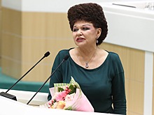 Валентина Петренко предложила создать в Ингушетии символ борьбы с раком молочной железы