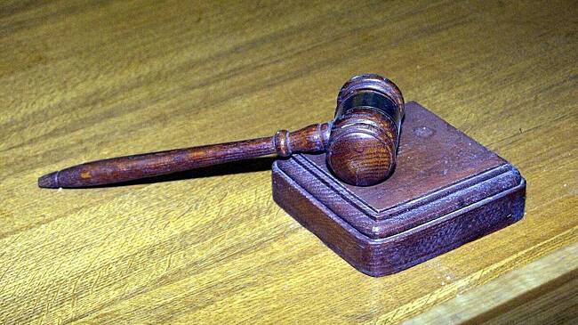 Начался суд над российским капитаном контейнеровоза Solong