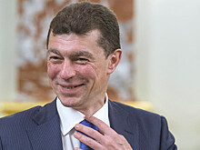 Глава Минтруда предложил премировать некурящих сотрудников
