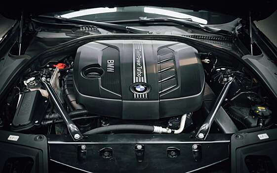 В компании BMW признали, что от ДВС не получится отказаться никогда