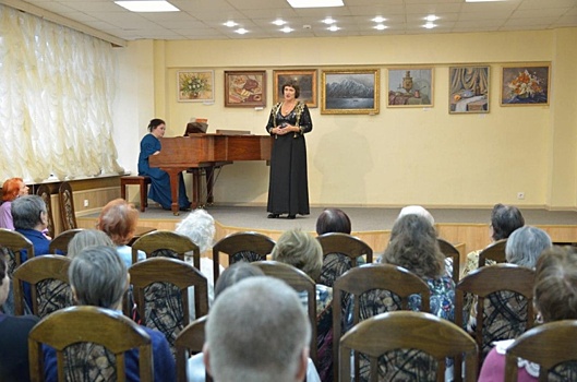 В клубе "Атом" прозвучали песни Исаака Дунаевского