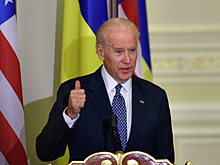 «Враг номер один». «Единая Россия» назвала своего президента США