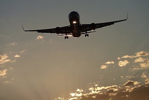 Авиакомпания Utair опровергла информацию о разгерметизации самолета, летевшего в Москву