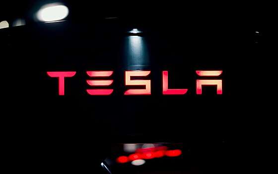 На рынок вышла Tesla с самым большим запасом хода в истории марки