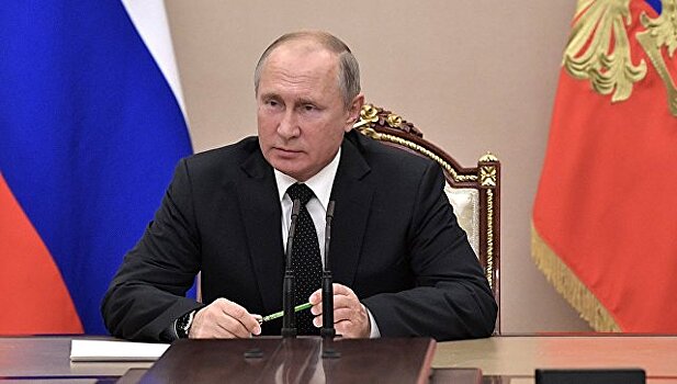 Путин поручил проверить фискальную нагрузку россиян