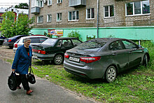 Штрафы за парковку на газоне увеличат до 5 тысяч рублей