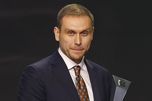 Бирюков — о начале работы в «Металлурге»: одного меня не бросили, помощь со всех сторон