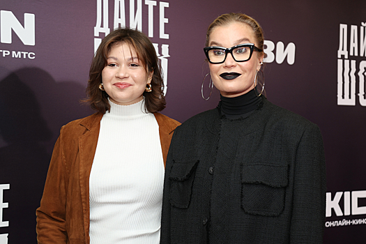 Дочь Бабушкиной и Дужникова ответила хейтерам, обвиняющим ее в поступлении во МХАТ по блату