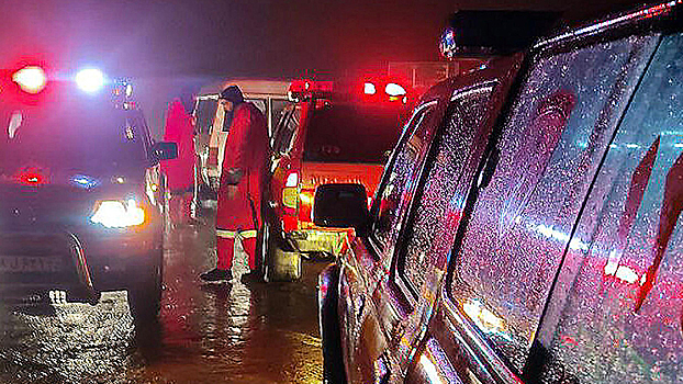 Политолог назвал странной гибель Раиси сразу после покушения на Фицо