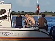 В Благовещенске спасатели вытащили двух мужчин из водоворота на Зее