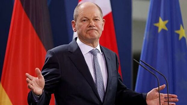 ТАСС: Канцлер ФРГ Шольц поддерживает контакты с российским руководством