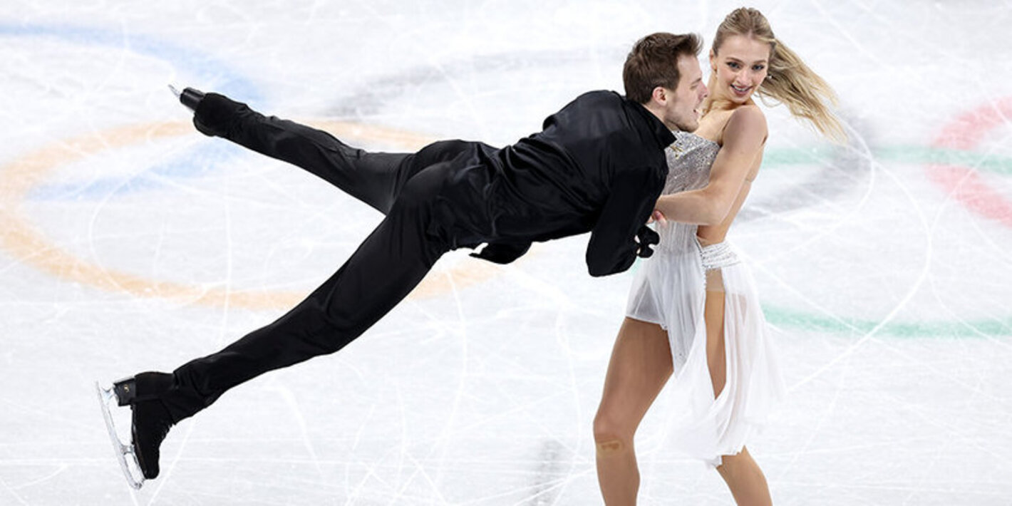 Танцы на льду результаты. Фигуристы Синицина и Кацалапов. Танцы на льду Синицына Кацалапов.