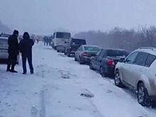 Более 20 машин столкнулись на трассе М-5 «Урал» вблизи Оренбурга